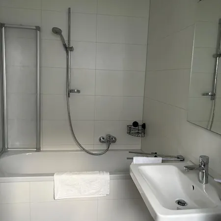 Ferienwohnung Hive - 3 Zw In Ansbach Inkl Tv Und Grosse Balkon Exterior foto